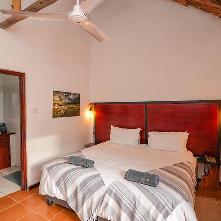 The Little Outlook Bed and Breakfast Victoria Falls Exteriör bild